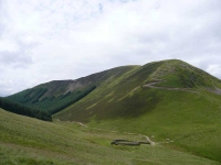 Looking back towards Croft Head, and the path descending from the high level route